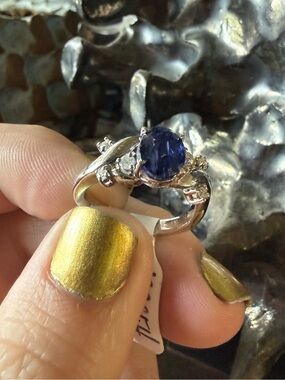 Tanzanite and Diamond Ring set in Sterling Silver.